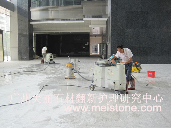 美石石材翻新机在深圳皇岗使用现场